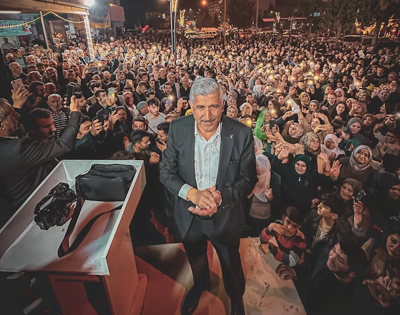 Kahta’da Mehmet Can Hallaç belediye başkanı seçildi