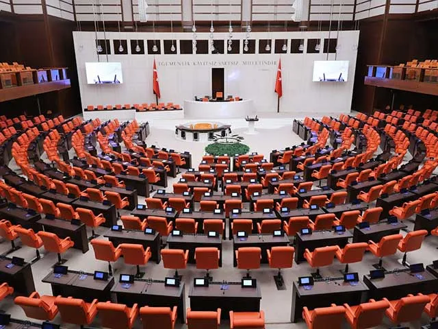 Mecliste Sandalye Dağılımı Değişti